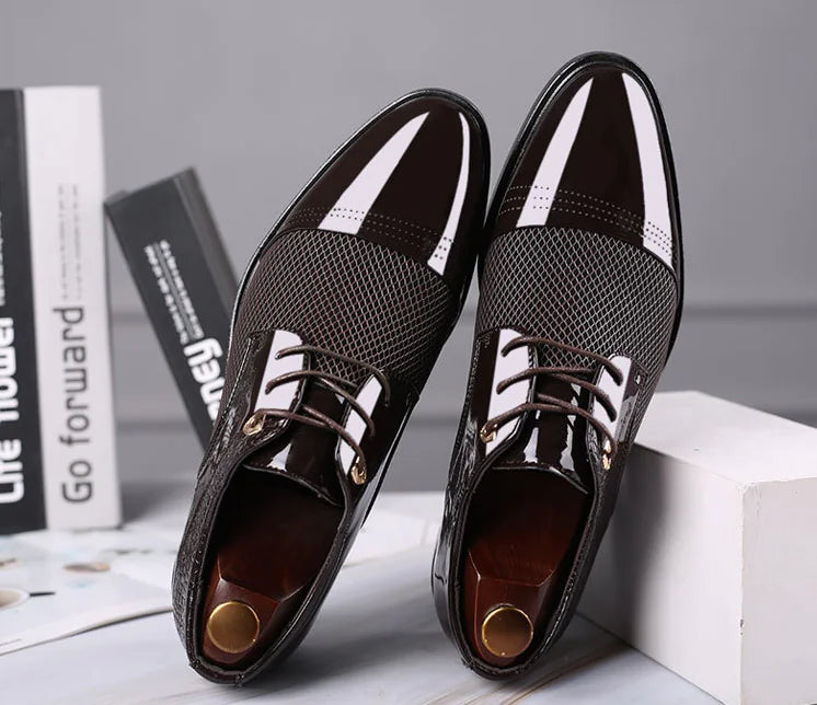 Shiny Pointed Dress Shoes for Men