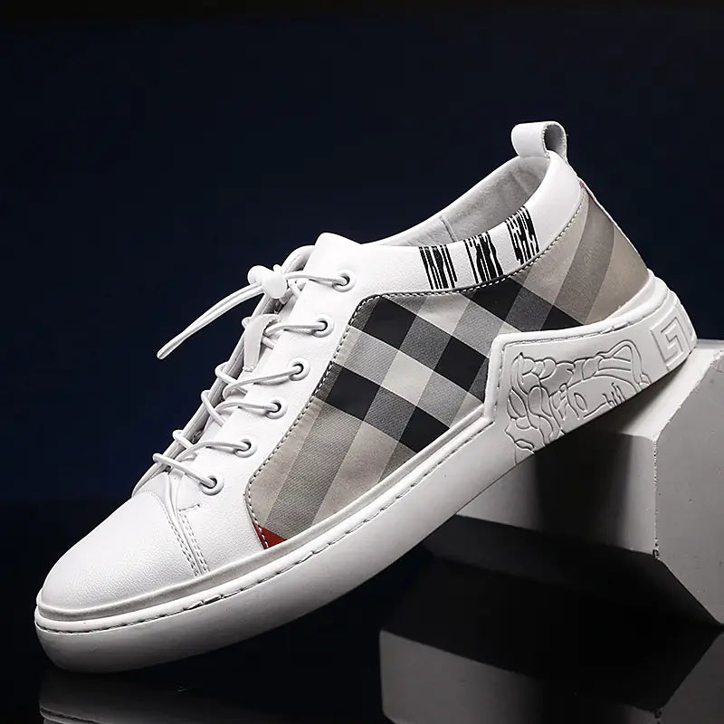 Breathable Checkered Cloth Board Shoes for Men